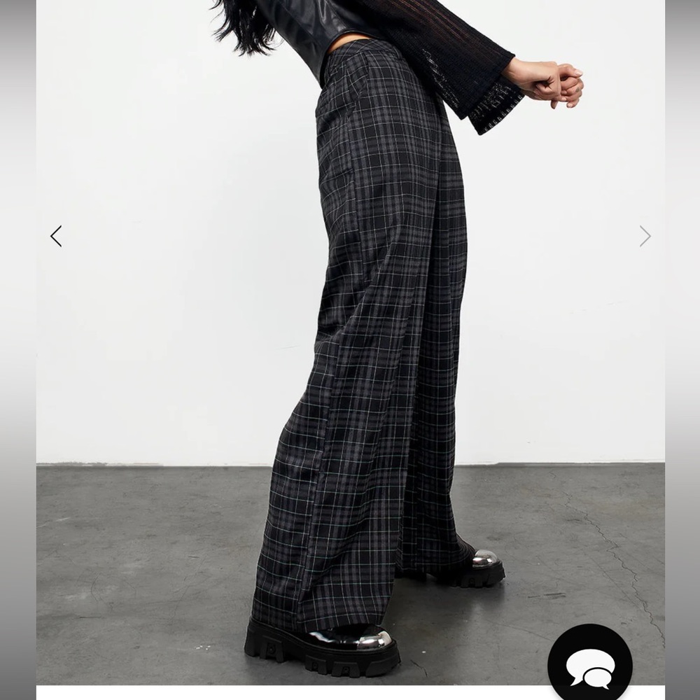 Disturbia Lilin trousers